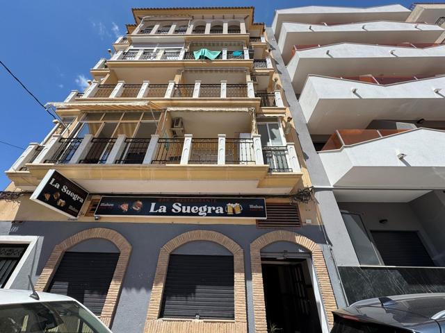 BAR EN VENTA. SE VENDE UN BAR A 500 METROS DE PLAYA DEL CURA CON 2 BAÑOS Y 150 M2 SUPERFICIE. photo 0