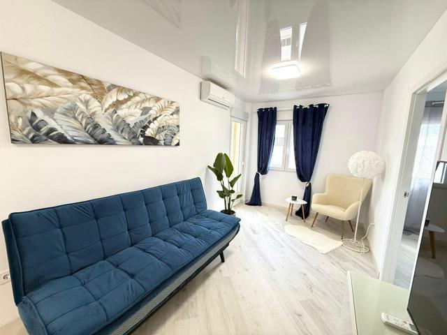 APARTAMENTO RENOVADO  CON PISCINA CERCA DE LA PLAYA DEL CURA 200 M photo 0