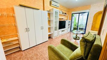 SUPER CHOLLO!! TORREVIEJA 2 HABS EN EL CENTRO GRAN ESTADO.... 105.000€ photo 0