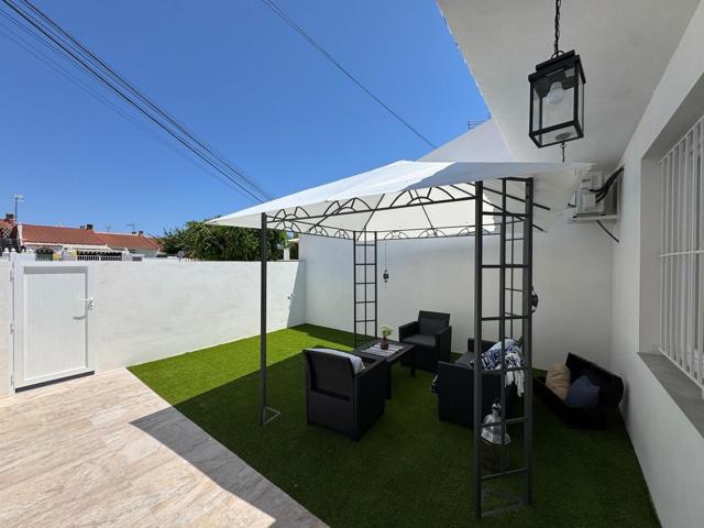 BUNGALOW TOTALMENTE REFORMADO EN LA SIESTA CON PARCELA DE 31 M2! 2 DORM. 1 BAÑO. PARKING. SUPERFICIE 31 M2. photo 0
