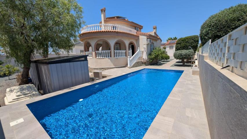 Unifamiliar En venta en Costa Blanca Sur, Rojales photo 0