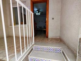 APARTAMENTO EN PLANTA BAJA DE 3 HABITACIONES A 250m DE LA PLAYA photo 0