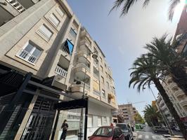 ÁTICO EN AV. DE LAS HABANERAS CON VISTAS AL MAR CON GARAJE INCLUIDO. 108 M2. 3 DORM. 2 BAÑOS. TERRAZA DE 23 M2. PLAYA A 350 METROS. photo 0