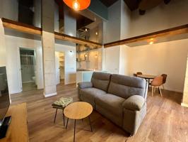 Apartamento con diseño exclusivo y vistas directas al mar photo 0