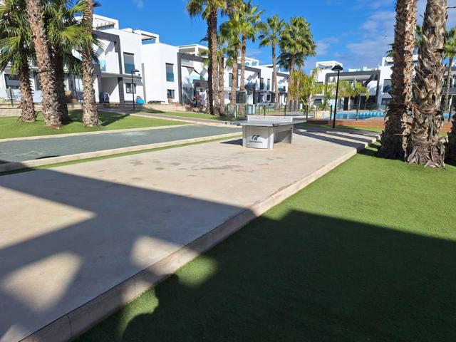 Exclusivo Bungalow en La Zenia, Orihuela Costa - Ideal para Entrar a Vivir photo 0