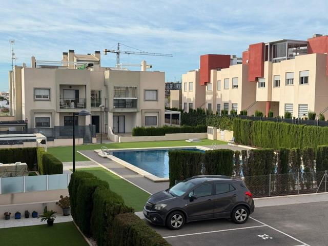 Bungalow en Aguas Nuevas de 2 dormitorios con piscina parking y solárium privado photo 0