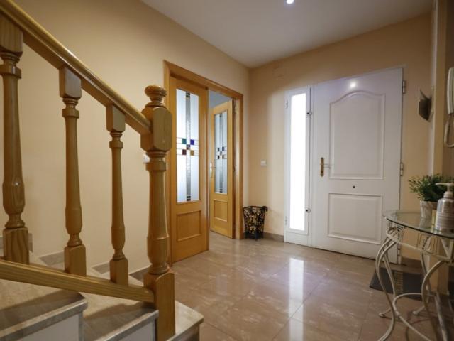 Casa En venta en Alzira photo 0
