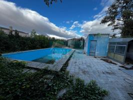 Casa - Chalet en venta en Pinseque de 162 m2 photo 0