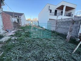 Terreno en venta en Zaragoza de 157 m2 photo 0