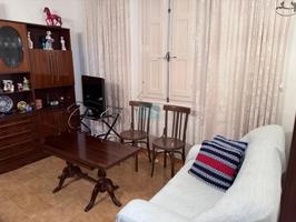 Casa De Pueblo en venta en Rueda de Jalón de 230 m2 photo 0