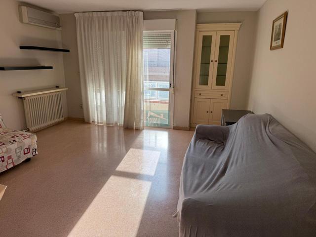 Dúplex en venta en Mallén de 194 m2 photo 0