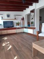 Casa - Chalet en venta en Escatrón de 61 m2 photo 0