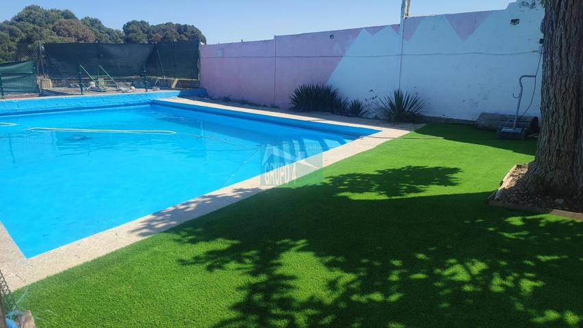 Casa - Chalet en venta en Zaragoza de 472 m2 photo 0