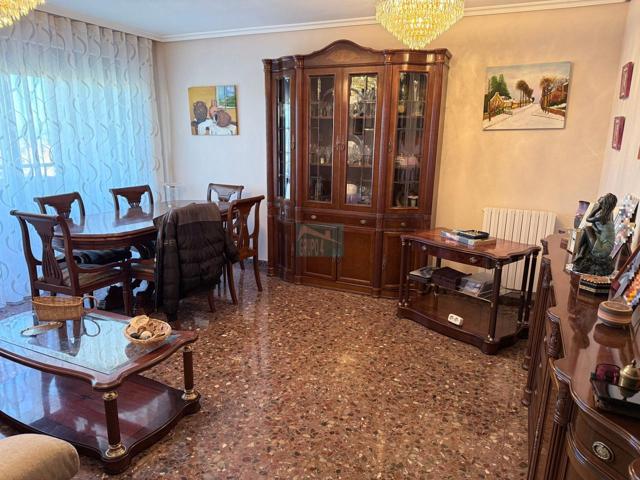 Piso en venta en Zaragoza de 79 m2 photo 0