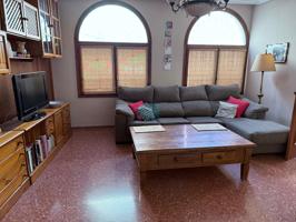 Casa - Chalet en venta en Mallén de 393 m2 photo 0