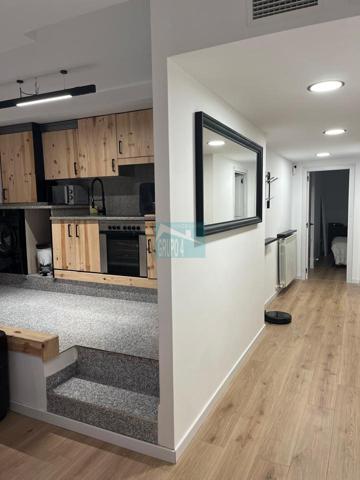 Piso en venta en Zaragoza de 133 m2 photo 0
