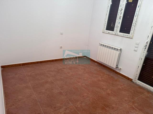 Casa - Chalet en venta en Calamocha de 287 m2 photo 0