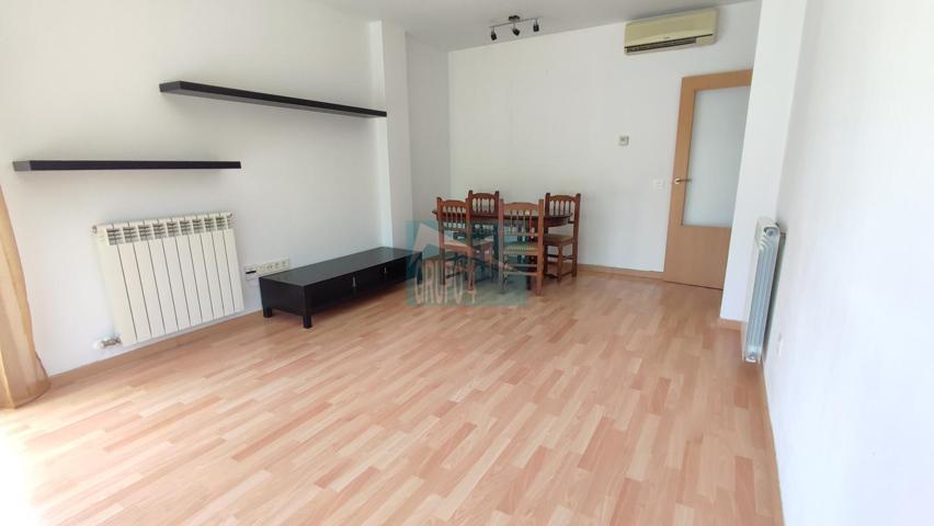 Piso en venta en Villanueva de Gállego de 153 m2 photo 0