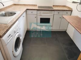 Piso en venta en Tudela de 77 m2 photo 0