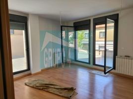 Piso en venta en Tudela de 66 m2 photo 0