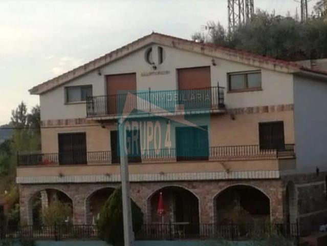 Casa Rústica en venta en Illueca de 300 m2 photo 0
