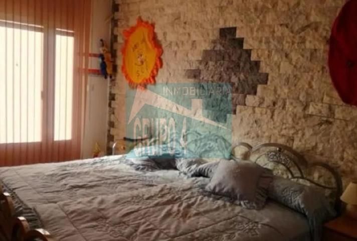Casa Rústica en venta en Illueca de 300 m2 photo 0