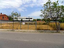 Terreno en venta en Vilafranca del Penedès de 402 m2 photo 0