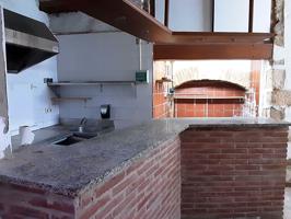 Local en venta en Vilafranca del Penedès de 150 m2 photo 0