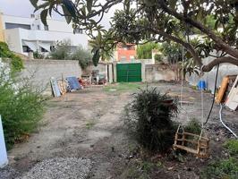 Casa De Pueblo en venta en La Granada de 302 m2 photo 0