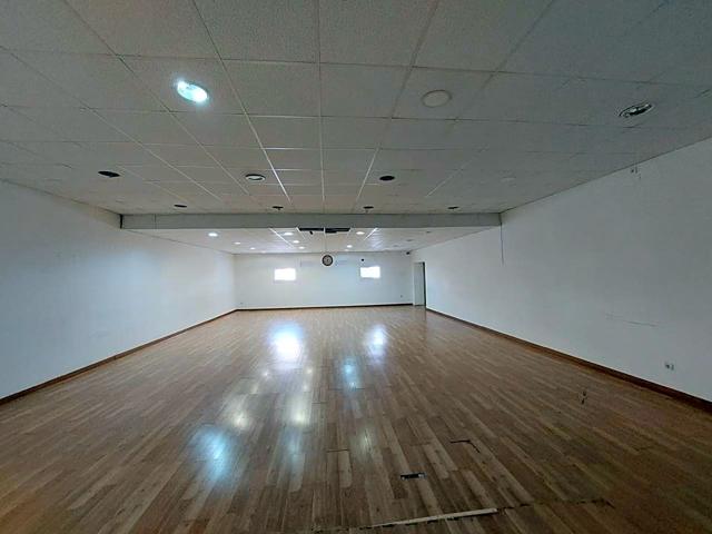 LOCAL DE 350m2 photo 0