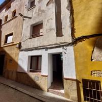 CASA EN EL CENTRO DEL PUEBLO photo 0