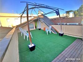 Venda d'Átic al costat de la platja de Cuinit photo 0