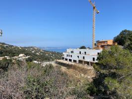 'Viviendas de Ensueño en Begur: 8 Casas Adosadas con Vistas y Piscina Comunitaria' photo 0