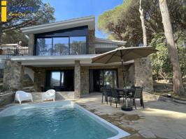 'Refugio Costero de Ensueño: Casa Reformada con Vistas al Mar, Piscina Privada y Estilo Excepcional en Pals' photo 0