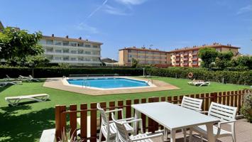 Apartamento en venta cerca de la playa de l'Estartit, Costa Brava, Baix Empordà photo 0