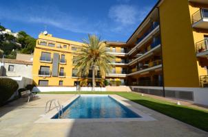 Apartamento de 3 habitaciones con piscina y cerca de la playa en l'Estartit, Costa Brava, Baix Empordà photo 0