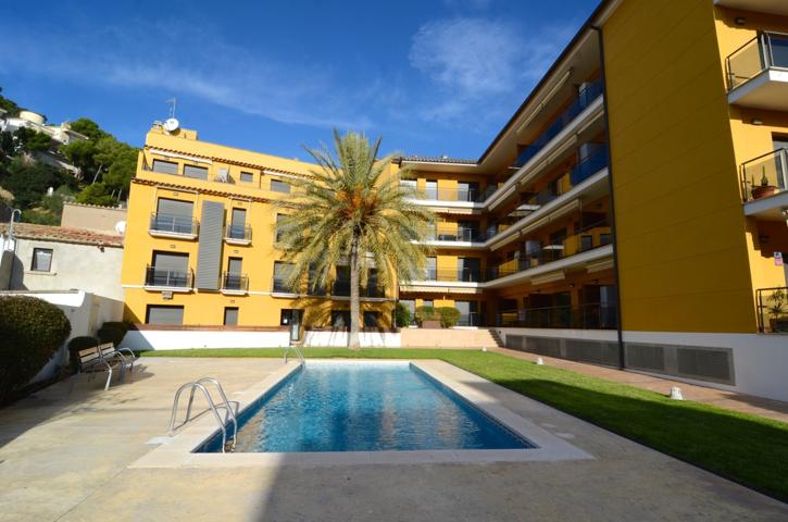 Apartamento de 3 habitaciones con piscina y cerca de la playa en l'Estartit, Costa Brava, Baix Empordà photo 0