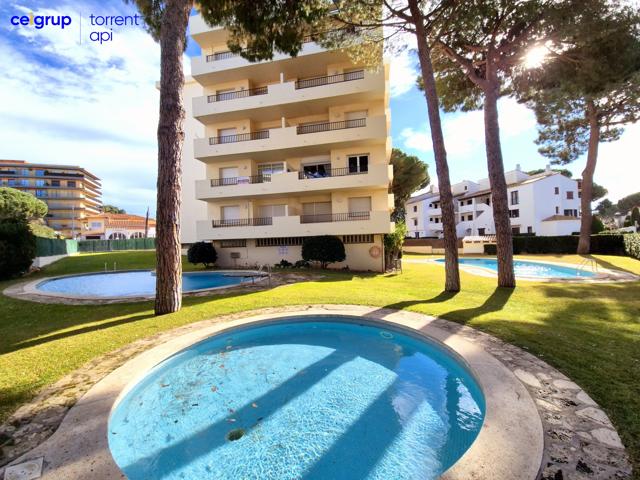 CEIGRUP TORRENT API Apartamento tipo duplex con piscina comunitaria L'Escala. photo 0