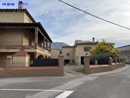 Casa En venta en Ullà photo 0