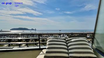 Apartamento en primera linea de mar con garaje doble y espectaculares vistas en l'Estartit, Costa Brava, Baix Empordà photo 0