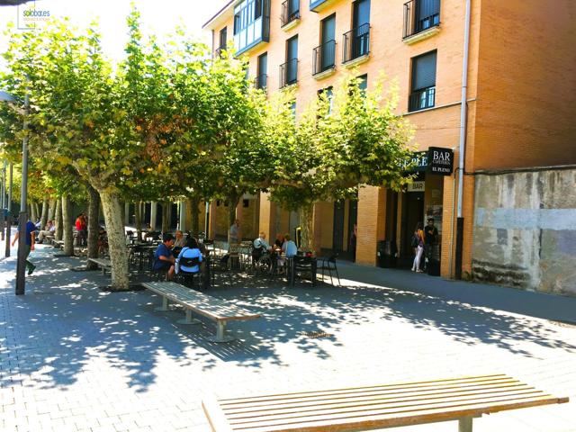 SOLOBAR OFRECE RENTABLE BAR EN EL CENTRO DE VILLAVA photo 0