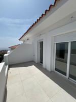 Elegante Adosado Pareado con Vistas al Mar en la Costa del Sol. photo 0