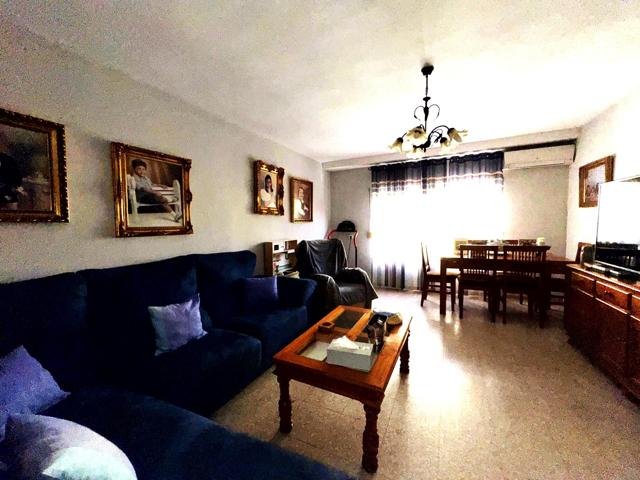 ¡Gran Oportunidad! Amplio Piso de 3 Dormitorios en Tres Banderas, Estepona photo 0