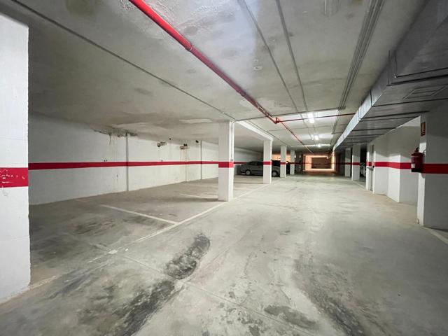 ALQUILER DE PLAZA DE GARAJE EN BALERMA photo 0