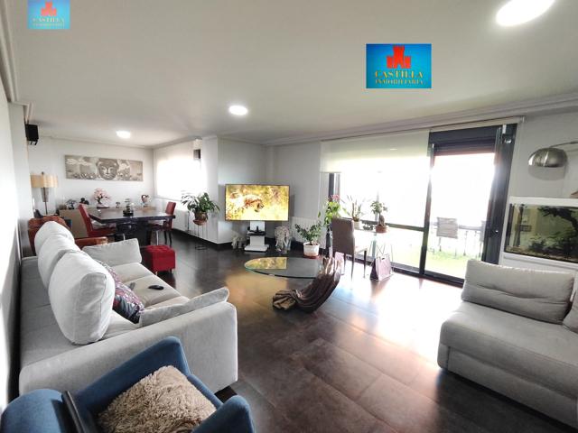ÚNICO Y ESPECTACULAR CHALET 500m2 con TERRAZA 110m2 SOLEADO HERVENCIAS photo 0
