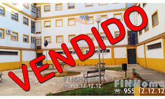 Piso de 3 Dormitorios en Urbanización con Aparcamiento Privado en Dos Hermanas, Sevilla photo 0