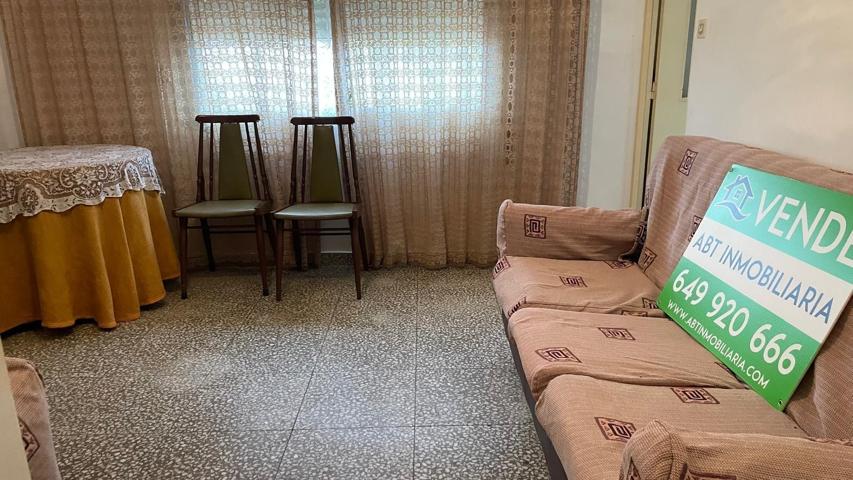 Piso a la vente en Casas-Ibáñez, Albacete photo 0