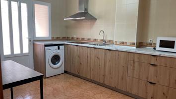 Se vende piso en planta segunda en Iniesta, Cuenca. photo 0