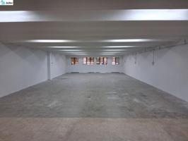 Nave en zona Pau Casals (Hospitalet) photo 0