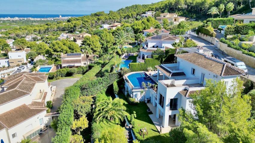 Casa En venta en Calle Río Jalón, Partida Comunes-Adsubia, Jávea-xàbia photo 0